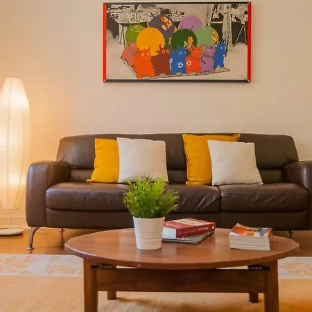 Vila Berta Apartment In A Cottage Street * Lisbon